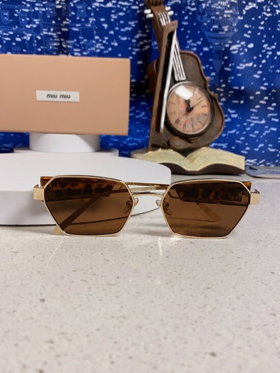 ✅NWT Authentic  MIU MIU Sunglasses main image 4